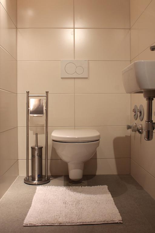 Apartment Nester Stumm Bilik gambar